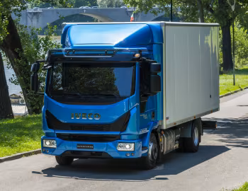 Iveco EuroCargo 75-210 with delivery body '2015–pr.