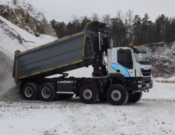 IVECO-AMT-753910-10 Trakker '2019–22