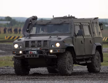 Iveco LMV "Рысь" (M65) '2011–13