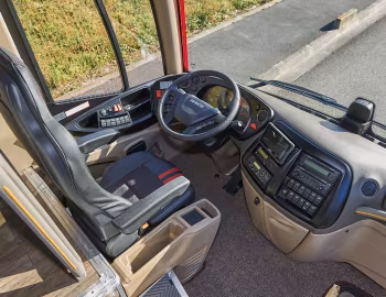 Panel frontal Iveco Magelys Pro Lounge '2017–19