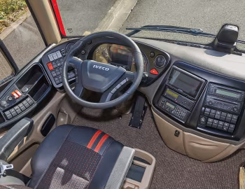 Panel frontal Iveco Magelys Pro Lounge '2017–19