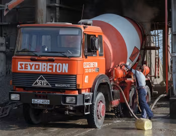 Iveco-Magirus 260-23 AHB Betonmischer (P) '1985–89