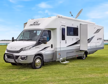 Paradise Independence Platinum '2019–pr.