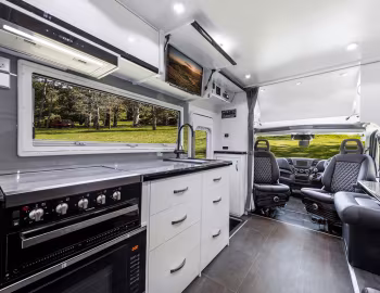 Interior Paradise Liberation Platinum '2019–pr.