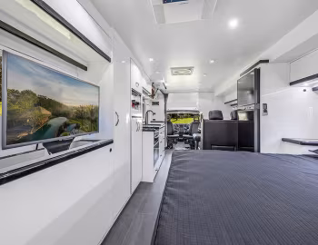 Interior Paradise Liberation Platinum '2019–pr.