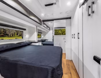 Interior Paradise SL Cafe Deluxe '2019–pr.