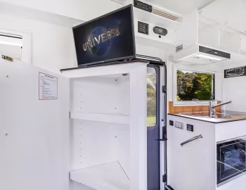 Interior Paradise Spark '2019–pr.