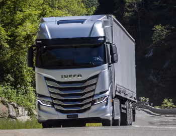 Iveco S-WAY 490 4×2 '2021–pr.