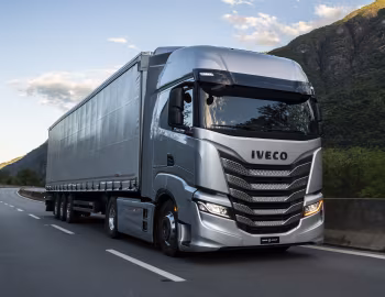 Iveco S-WAY 490 4×2 '2021–pr.