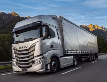Iveco S-WAY 490 4×2 '2021–pr.