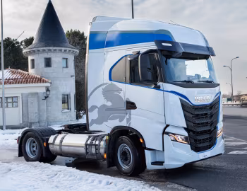 Iveco S-WAY NP 460 4×2 Pegaso 75º Aniversario '2021