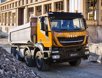 Iveco Stralis X-WAY 480 8×4 Tipper '2017–pr.