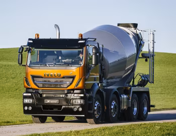 Iveco Stralis X-WAY 400SL 8×4 Mixer '2017–pr.