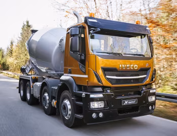 Iveco Stralis X-WAY 400SL 8×4 Mixer '2017–pr.