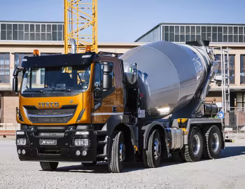 Iveco Stralis X-WAY 400SL 8×4 Mixer '2017–pr.