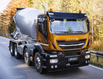 Iveco Stralis X-WAY 400SL 8×4 Mixer '2017–pr.