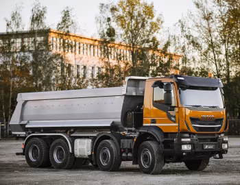 Iveco Stralis X-WAY 480 8×4 Tipper '2017–pr.