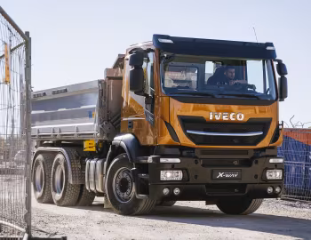 Iveco Stralis X-WAY 460 6×4 Tipper '2017–pr.