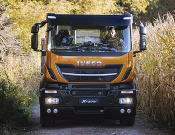Iveco Stralis X-WAY 460 6×4 Tipper '2017–pr.
