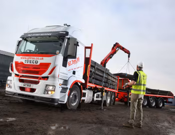 Iveco Stralis Hi-Road 460 6×2 rigid [UK-spec] '2016–pr.