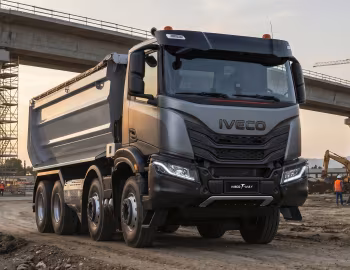 Iveco T-WAY 500 8×4 with tipper body '2026