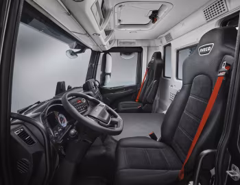 Interior Iveco T-WAY 510 8×4 with tipper body '2021–23