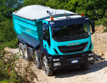 Iveco Trakker Hi-Land 500 rigid 8×4 with Gervasi tipper body '2013–pr.