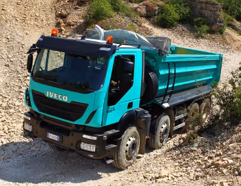 Iveco Trakker Hi-Land 500 rigid 8×4 with Gervasi tipper body '2013–pr.