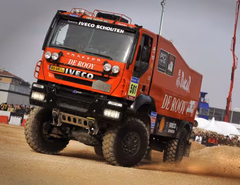 Iveco Trakker Evolution I 4×4 '2008–09