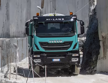 Iveco Trakker Hi-Land 450 rigid 6×4 with Gervasi tipper body '2013–21