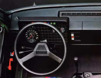 Interior Iveco Z-Range Integral Van '1982–????