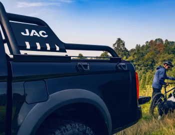 JAC Frison T8 "Adventure" [Mexico] '2025