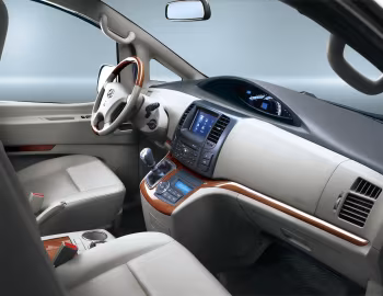 Interior JAC Refine IV '04.2011–pr.