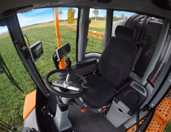 Interior Jacto Uniport 3030 EletroVortex '2019–pr.