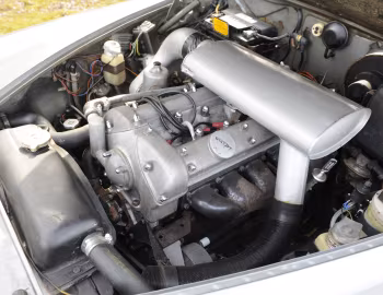 Bajo el capó Jaguar 420 '1966–68