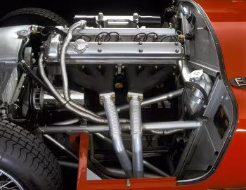 Sous la capuche Jaguar C-Type (#XKC 023) '1952