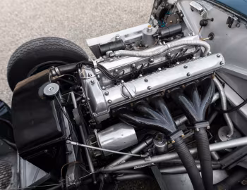 Bajo el capó Jaguar C-Type (#XKC 024) '10.1952