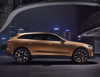 Jaguar C-X17 5-Seater Concept '11.2013