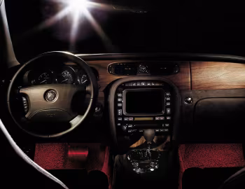 Panel frontal Jaguar Concept Eight (X350) '04.2004