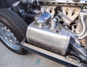 Bajo el capó Jaguar D-Type Continuation (XKD805) '2019