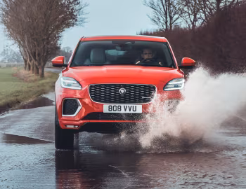 Jaguar E-Pace R-Dynamic P300e AWD [Worldwide] '2020–24
