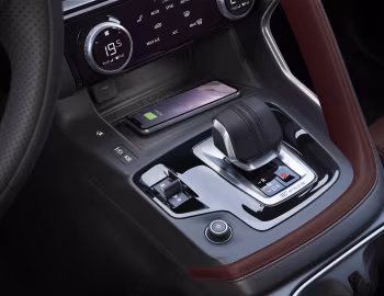 Interior Jaguar E-Pace P300 Sport [Worldwide] '2020–24
