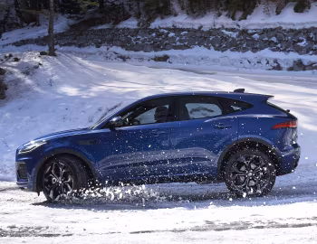 Jaguar E-Pace R-Dynamic Black Pack [Worldwide] '2020–24