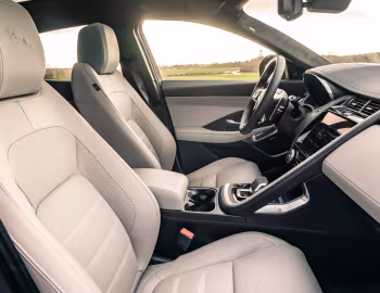 Interior Jaguar E-Pace R-Dynamic P300e AWD [Worldwide] '2020–24