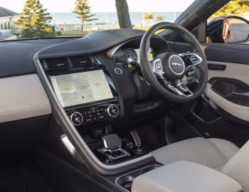 Interior Jaguar E-Pace P300 Sport [Australia] '2021–24