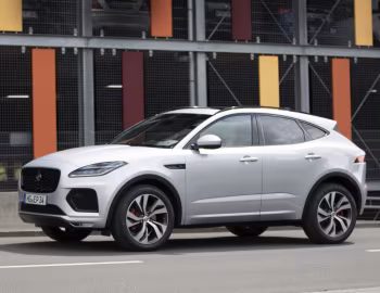 Jaguar E-Pace P300 Sport [Worldwide] '2020–24