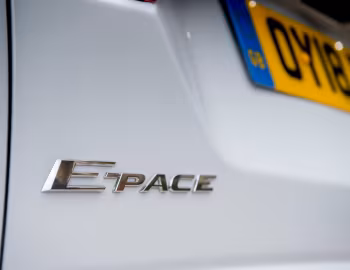 Jaguar E-Pace D150 [UK-spec] '2018–20