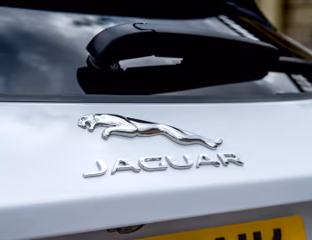 Jaguar E-Pace D150 [UK-spec] '2018–20