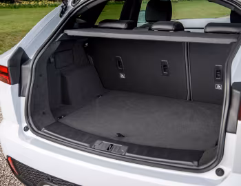 Ambos Jaguar E-Pace D150 [UK-spec] '2018–20