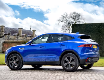 Jaguar E-Pace D180 AWD SE [UK-spec] '2018–20